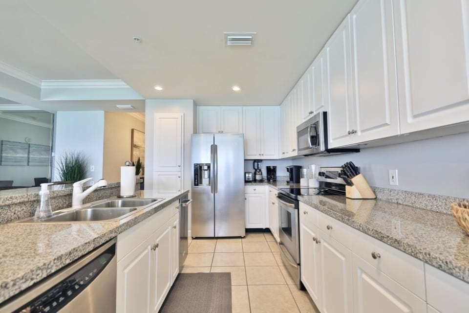 Fully stocked kitchen.