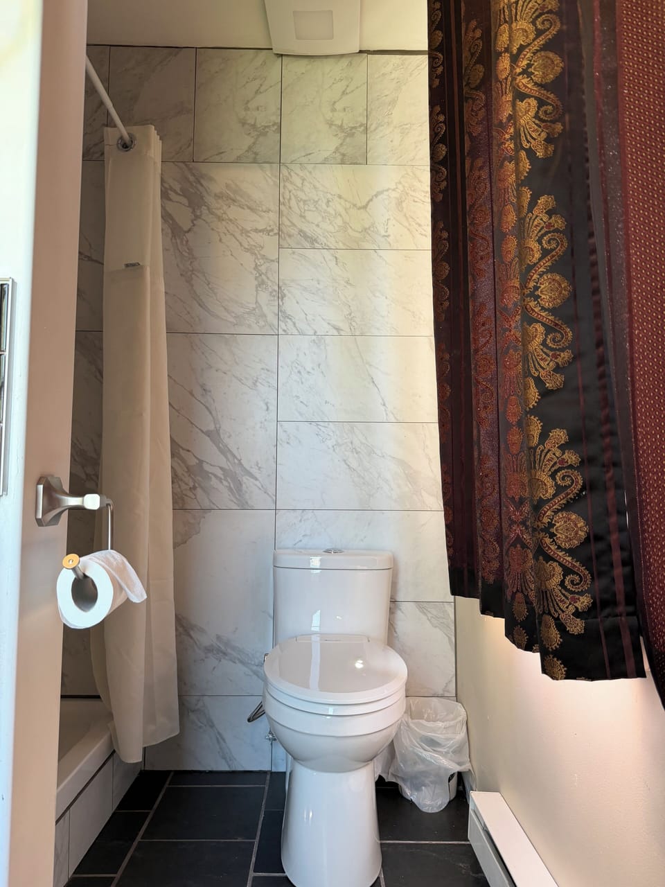 Master bedroom bathroom