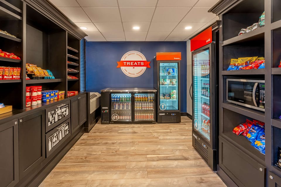 Snack bar