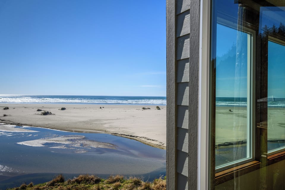 Beach/ocean view