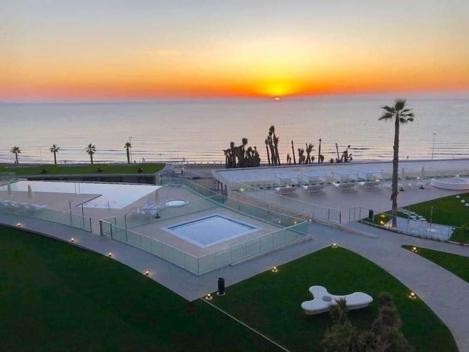 SIDI PISCINA CLIMATIZADA