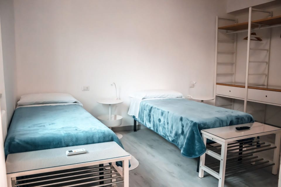 Deluxe Double or Twin Room (Vespucci) | Desk, soundproofing, free WiFi, bed sheets