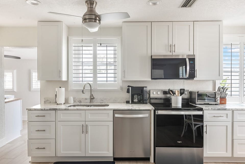 Brand new appliances.