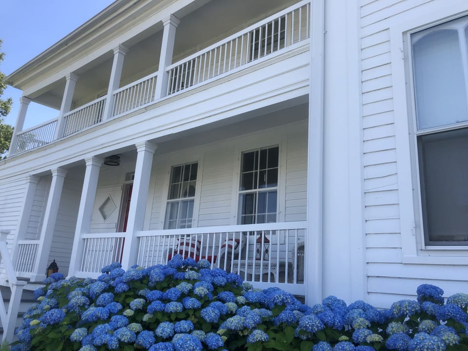Side entry and porch