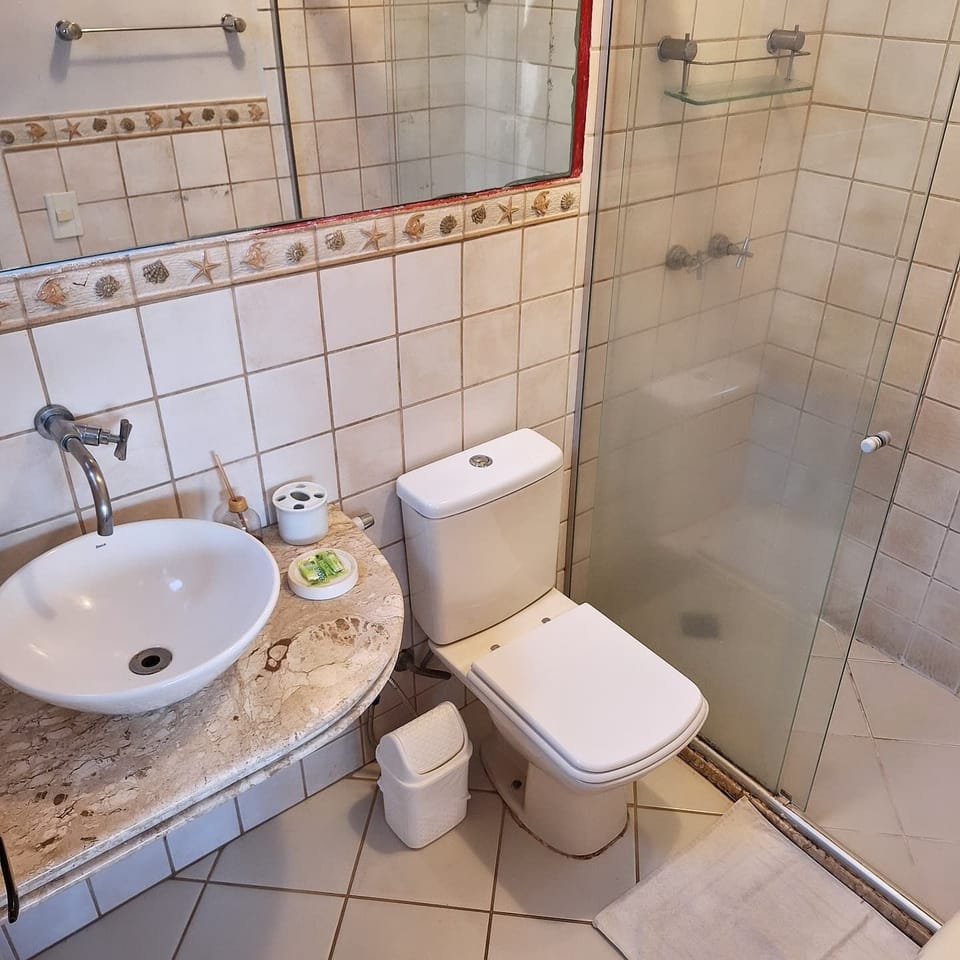 Deluxe Double Room | Bathroom | Towels