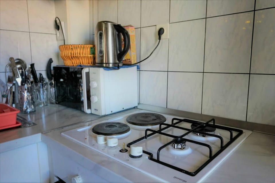 Shared fridge, microwave