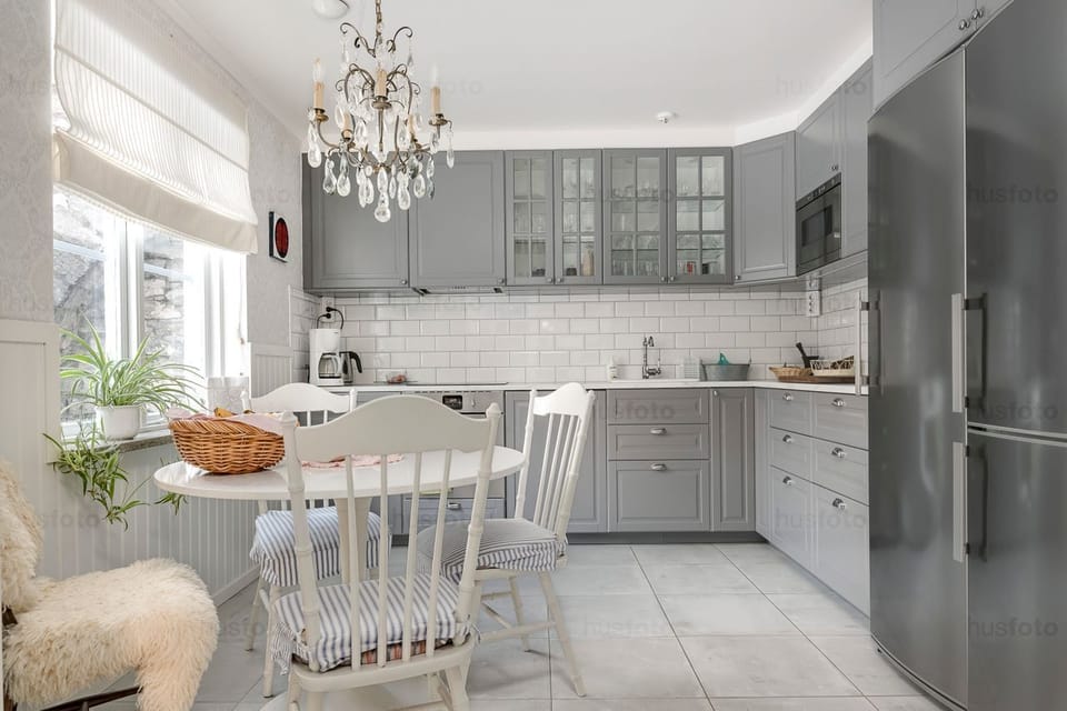 Exclusive Villa | Private kitchen | Fridge, microwave, oven, stovetop