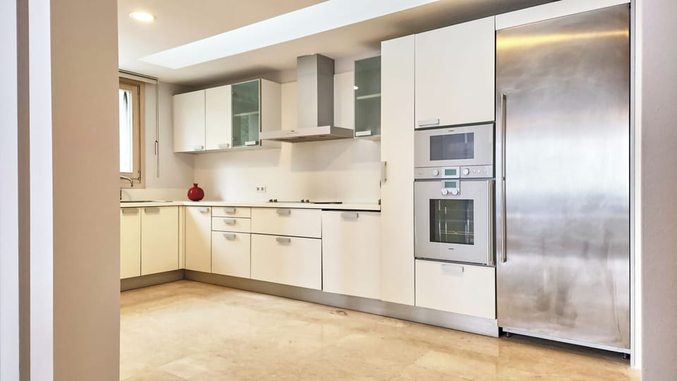 Residence, 4 Yatak Odasi, Deniz Manzarali | Private kitchen | Coffee/tea maker