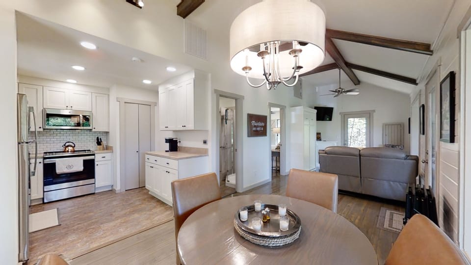 Cottage, 1 Bedroom | Private kitchen | Fridge, microwave, oven, dishwasher