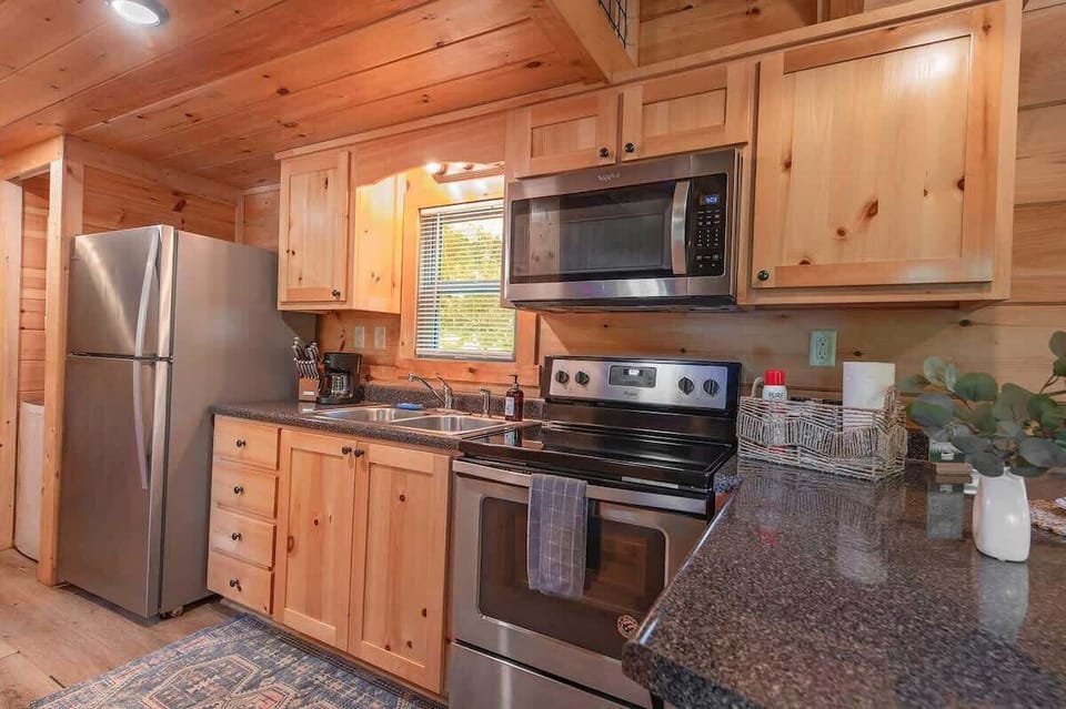Fully stocked kitchen