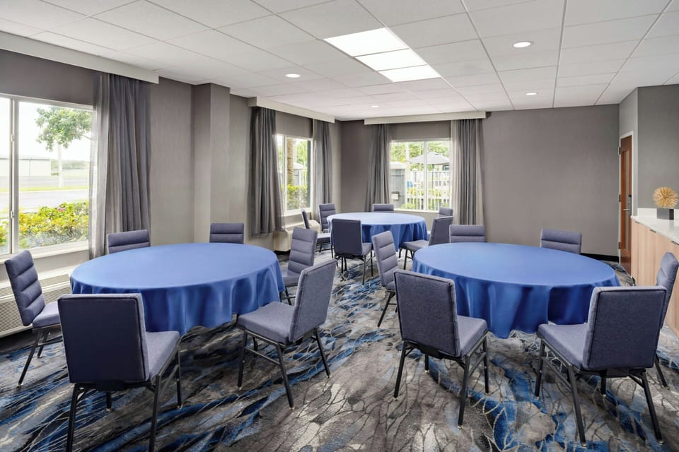Meeting facility
