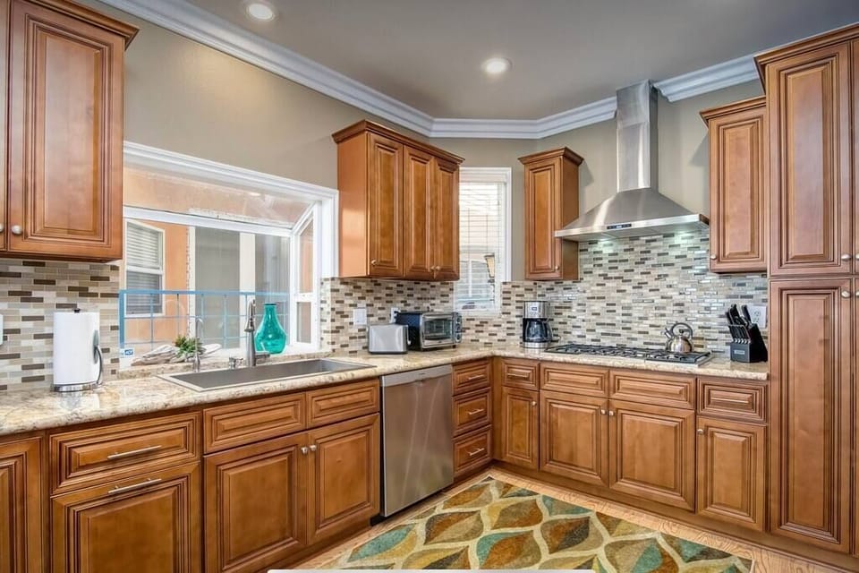 Kitchen (2)