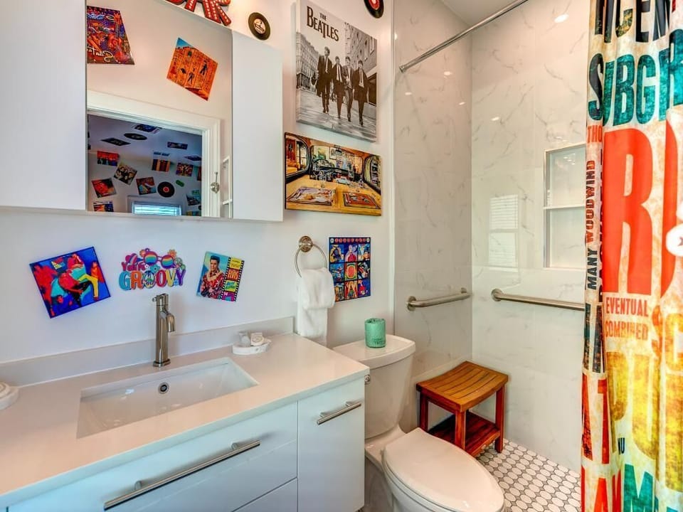 Bathroom 2; Rock n Roll Room