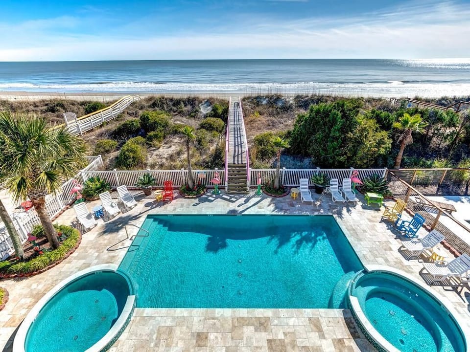 Large pool with two kiddie pools