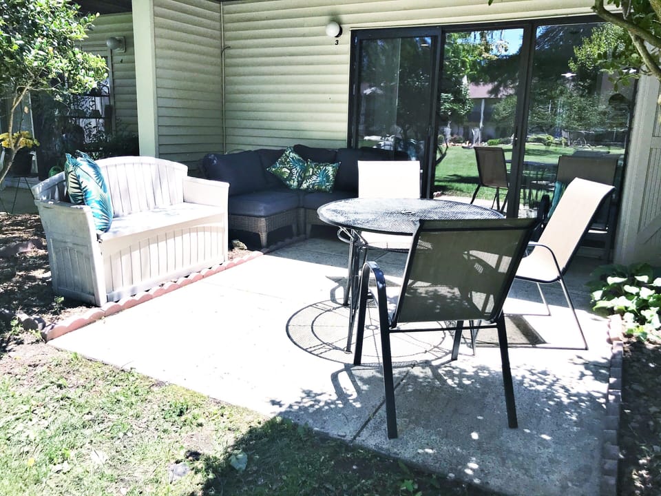 Walk out patio