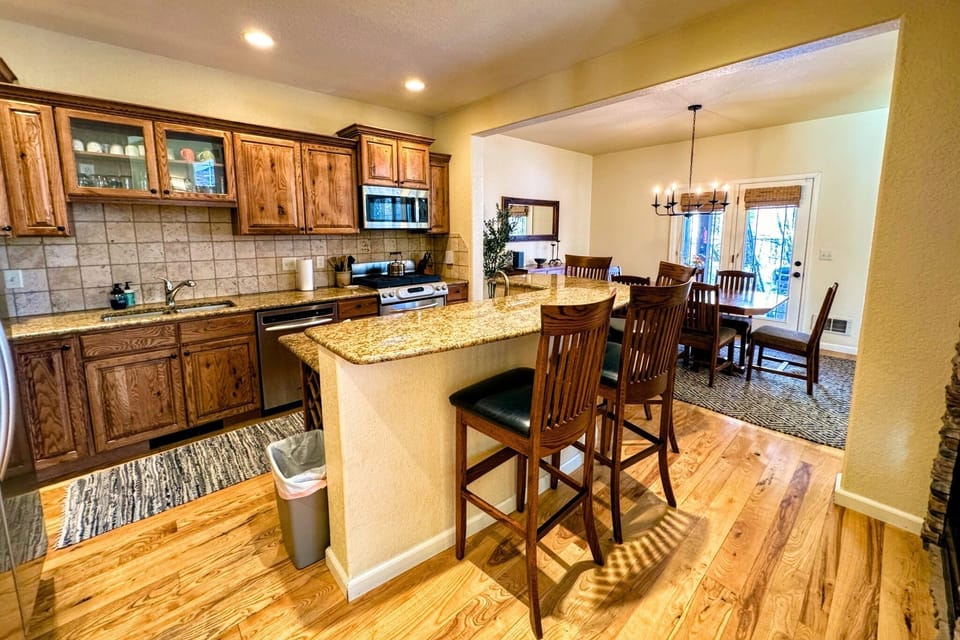 Whip up something to eat for the whole group in this well-appointed kitchen!