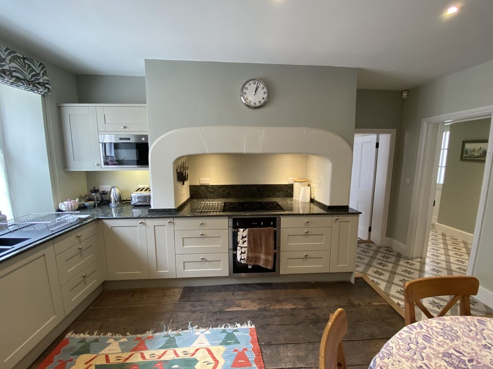Spacious kitchen