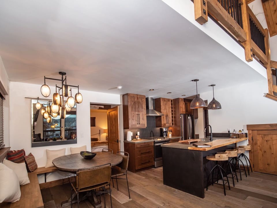 Kitchen and dining area