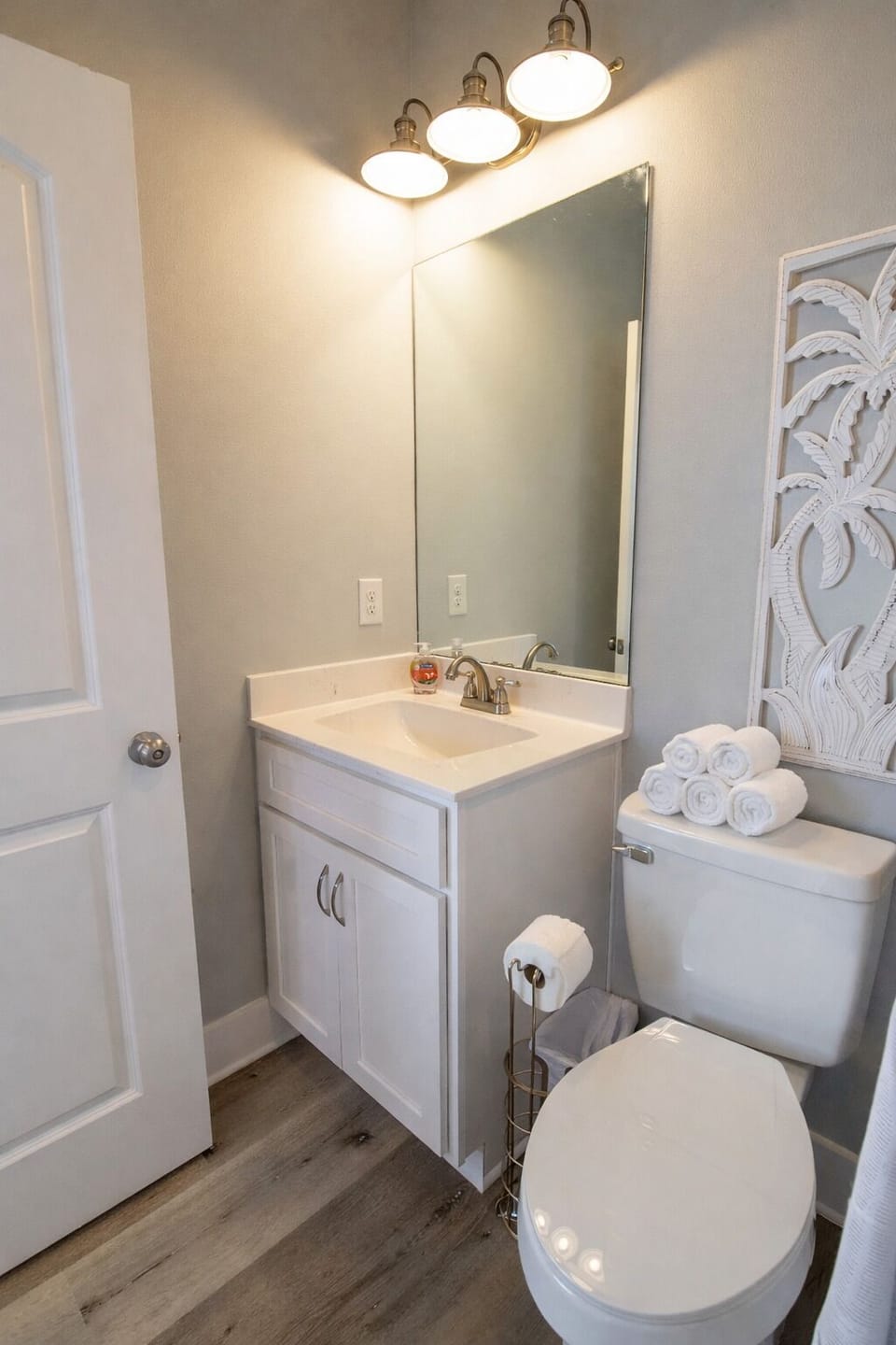 Bedroom 5 en suite bathroom 