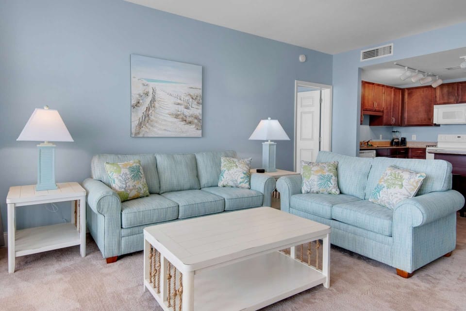 This queen sleeper allows for even more friends and family to enjoy the space.