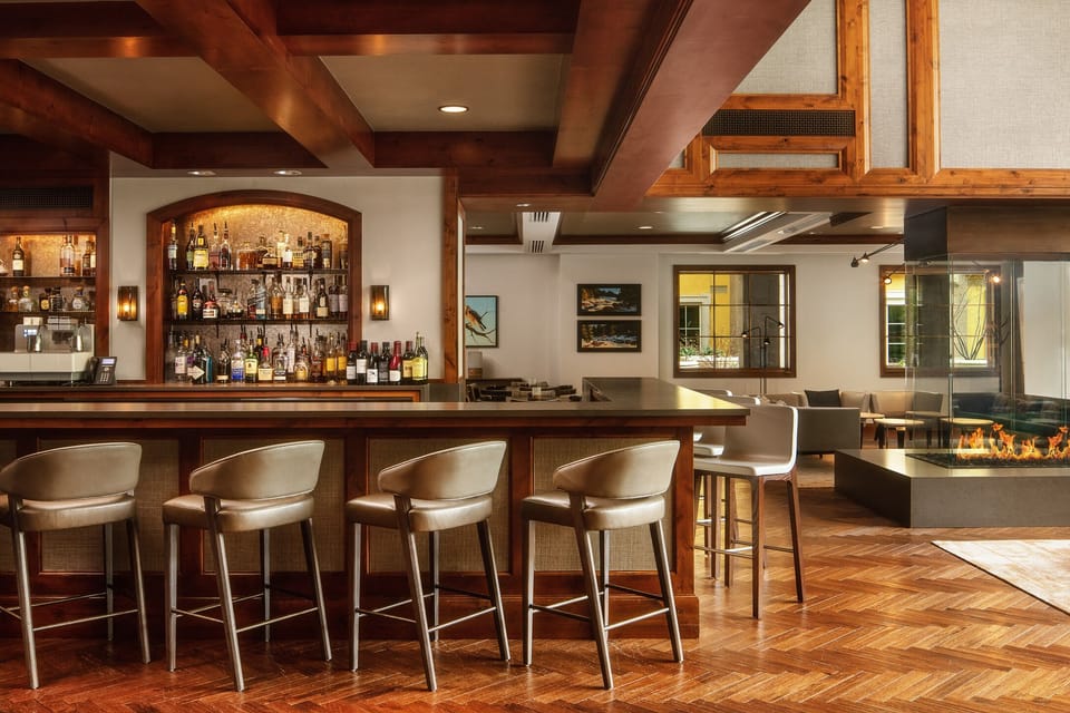Ritz-Carlton Amenities - Summer