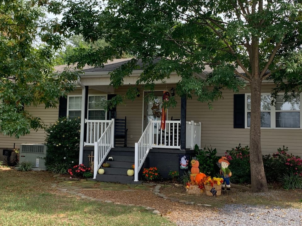 Front Entrance & Porch
