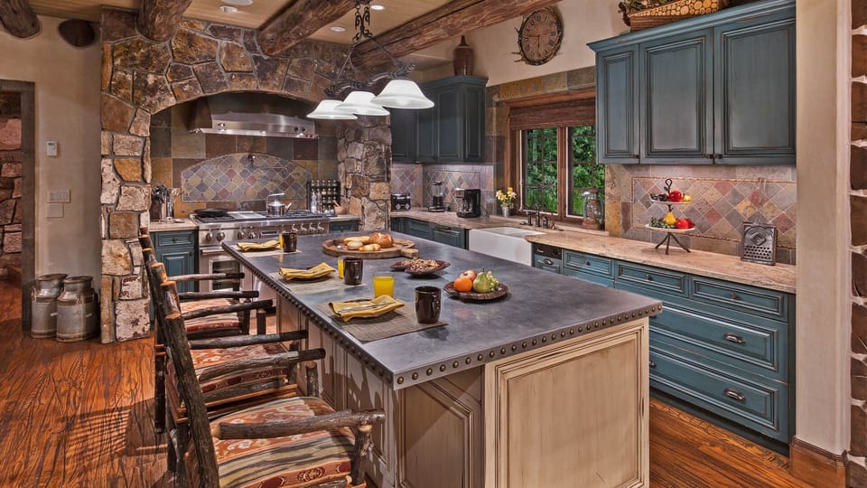 Kitchen, Main Level - Island with seating