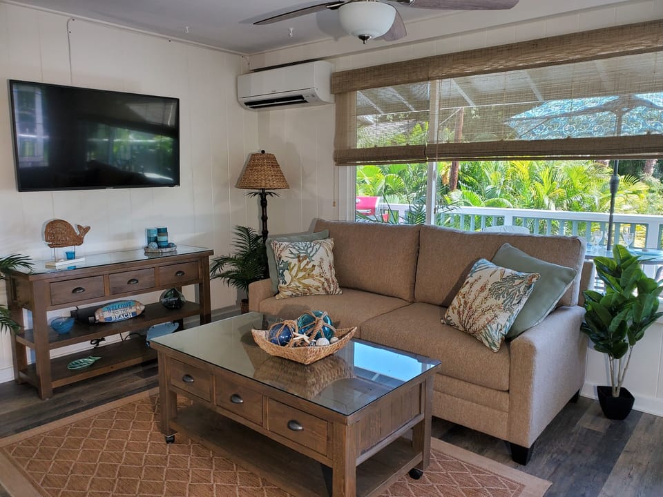 Cottage - Living Room
Sofa Sleeper for one adult or 2 children.