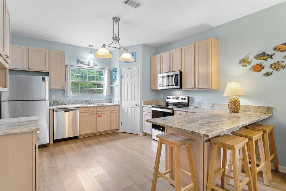 Legends 7 Kitchen