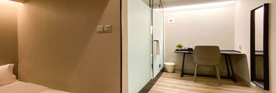 Double Room, DAYUSE, 5 hours: 17:00-22:00 | In-room safe, desk, soundproofing, WiFi (free)