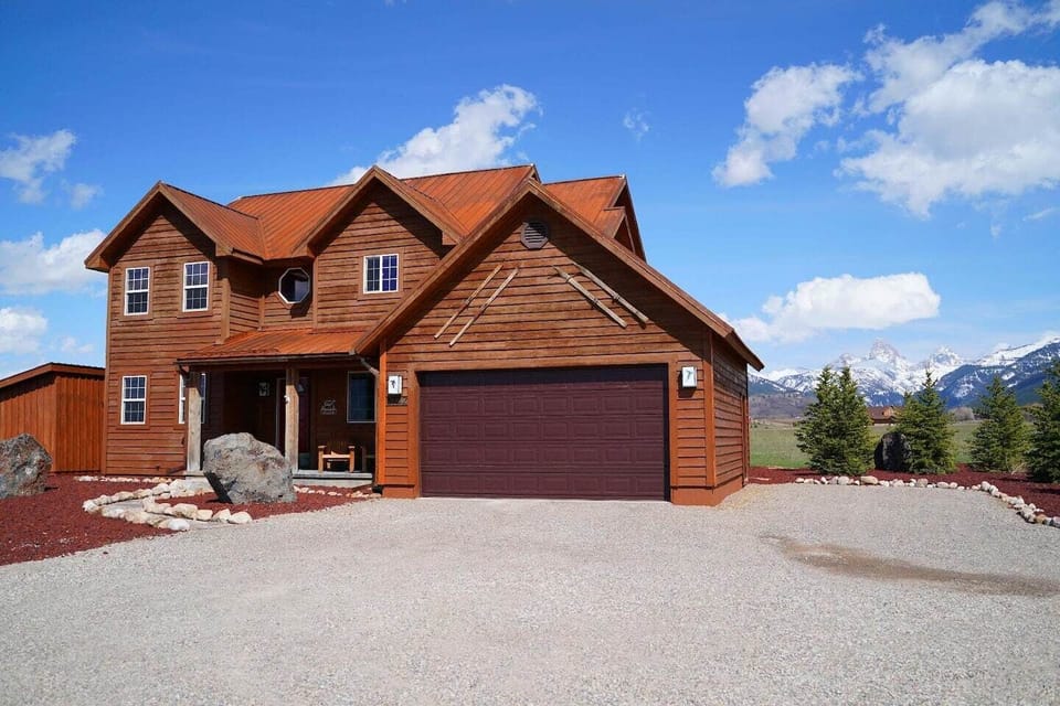 Plenty of space for parking in the driveway or the two car garage. 