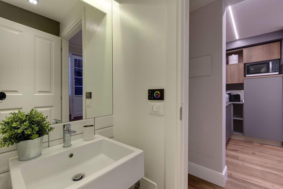 Apartment, 1 Bedroom | Bathroom sink
