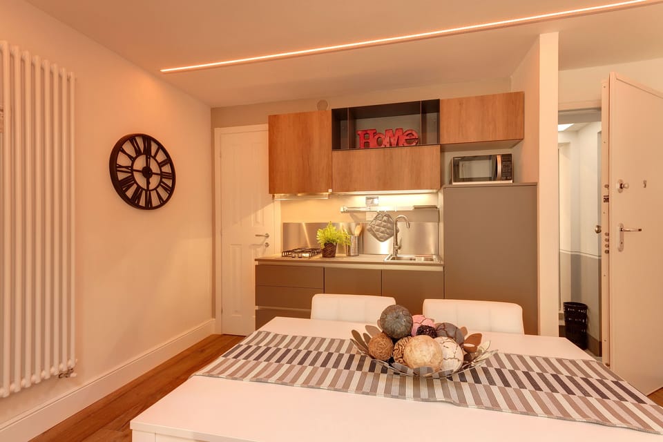 Apartment, 2 Bedrooms | Private kitchen | Full-size fridge, microwave, stovetop, cookware/dishes/utensils