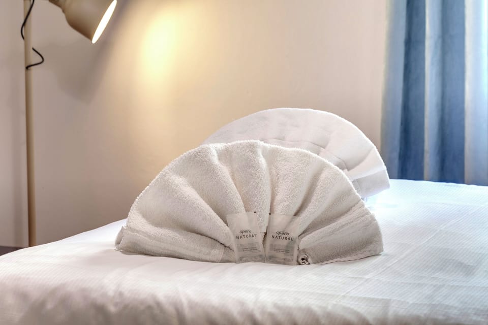 Apartment, 2 Bedrooms | 2 bedrooms, WiFi (free), bed sheets