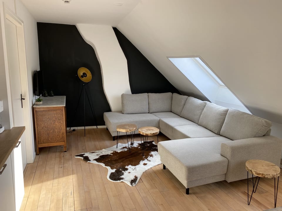 Living - seating area