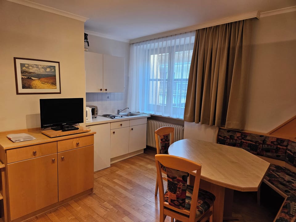 Apartment (Nr.10) | In-room dining