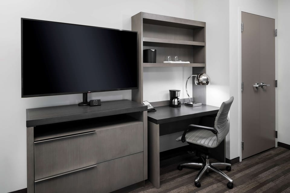 Room, 1 King Bed with Sofa bed, Accessible (With Shower) | In-room safe, desk, blackout drapes, iron/ironing board