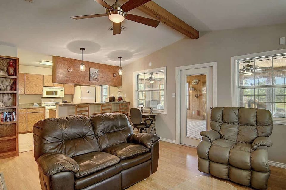 Living Area. 
