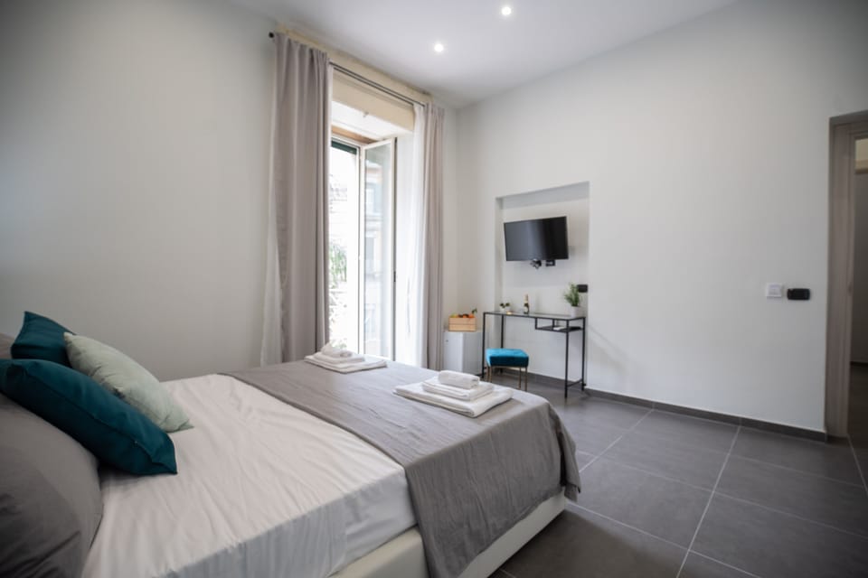 Deluxe Double Room (Castle View) | Memory foam beds, individually decorated, desk, free WiFi