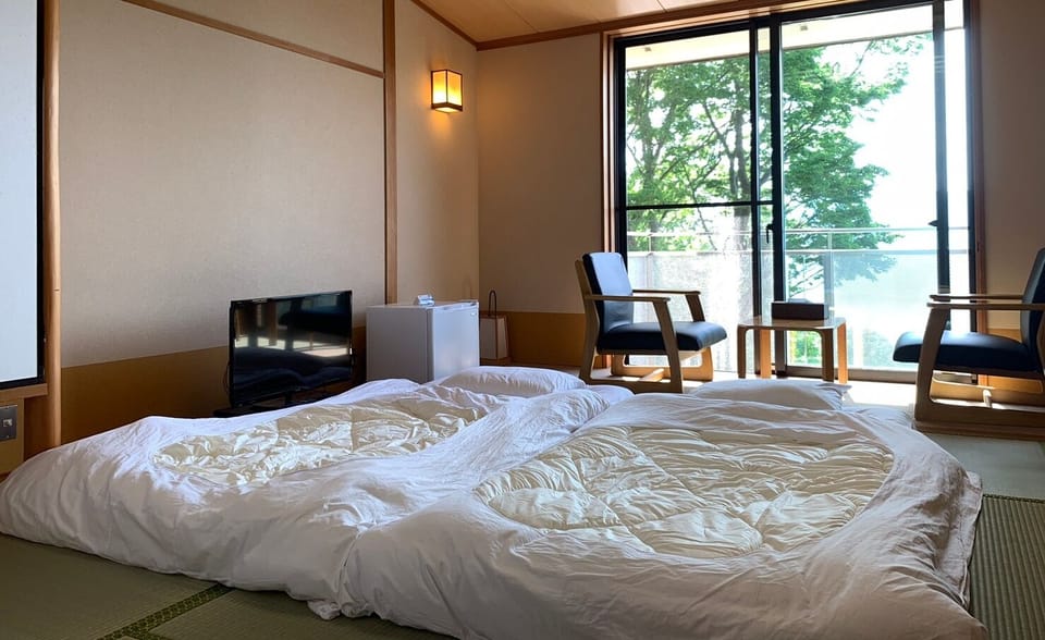 Japanese Style Room | Free WiFi