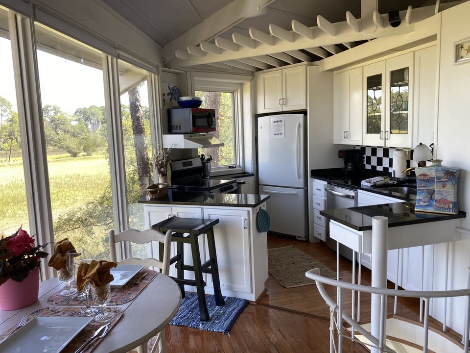 Full service kitchen.
