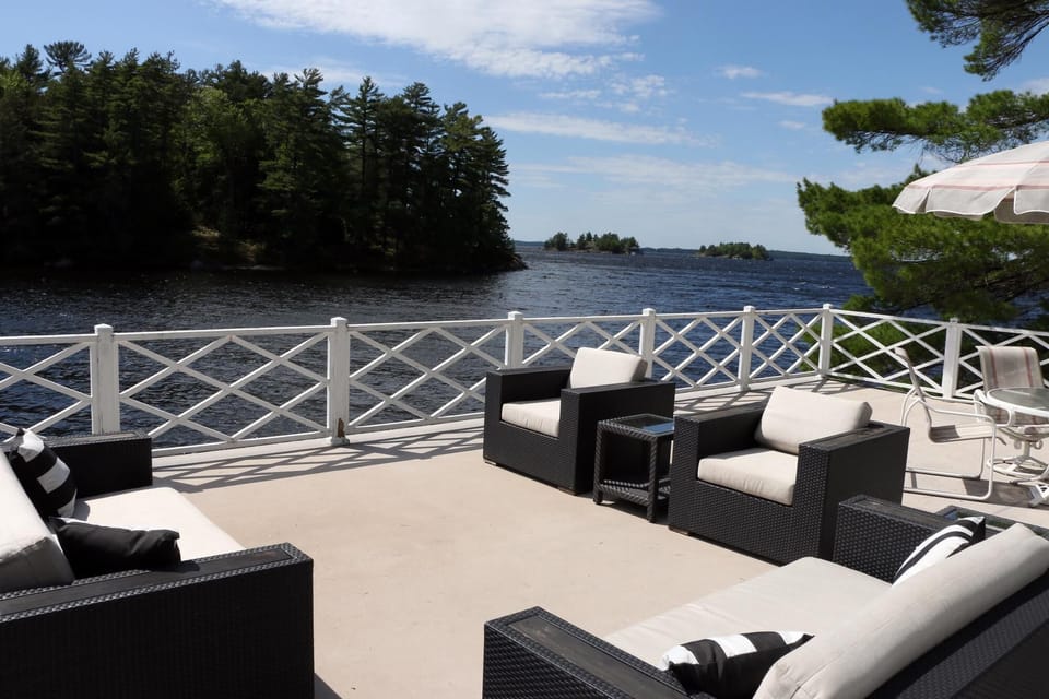 Boathouse Deck