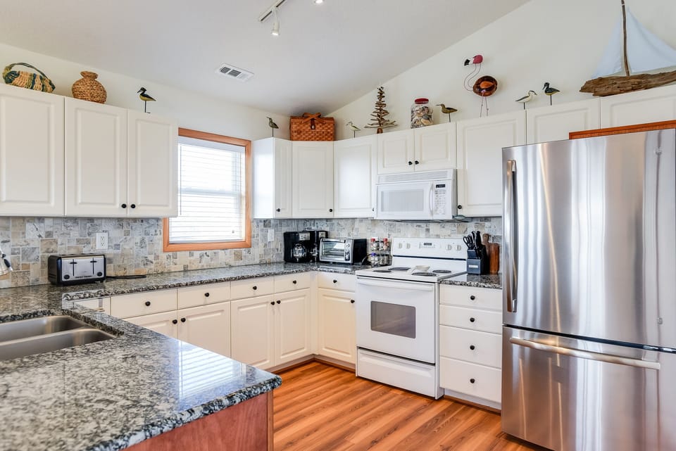 SH180: Seagrove l Top Level Kitchen