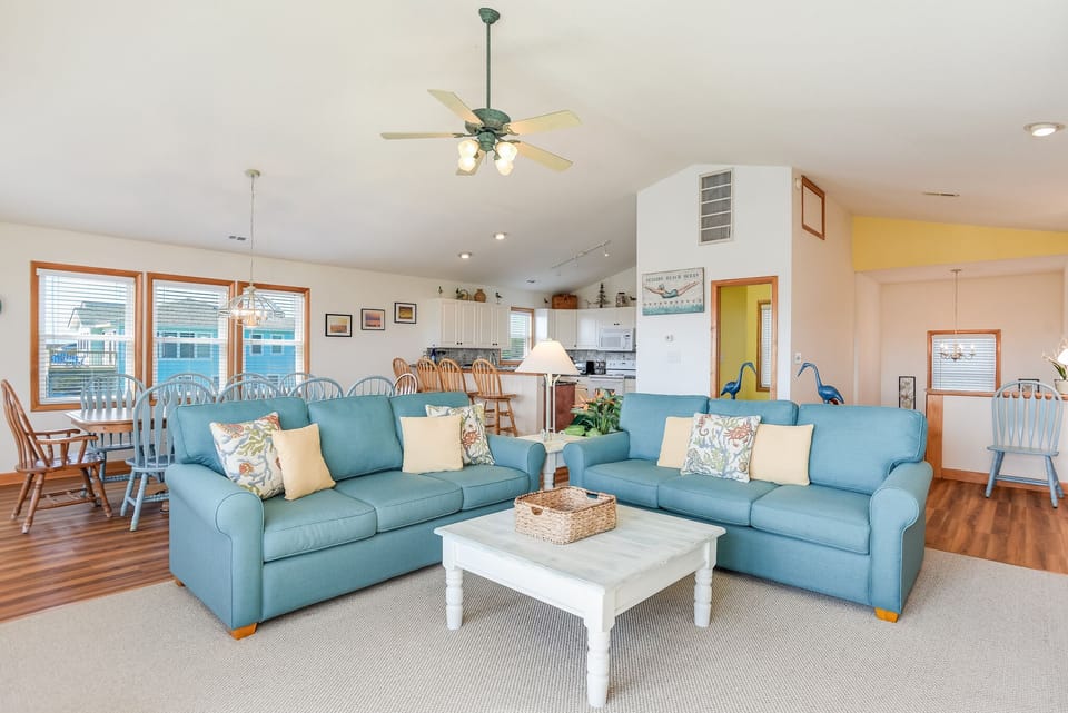 SH180: Seagrove l Top Level Living