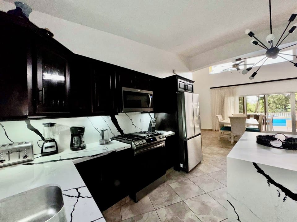 ✨CASA COCO-OASIS✨Ravine, Superior 6 Master @ Casa Linda
