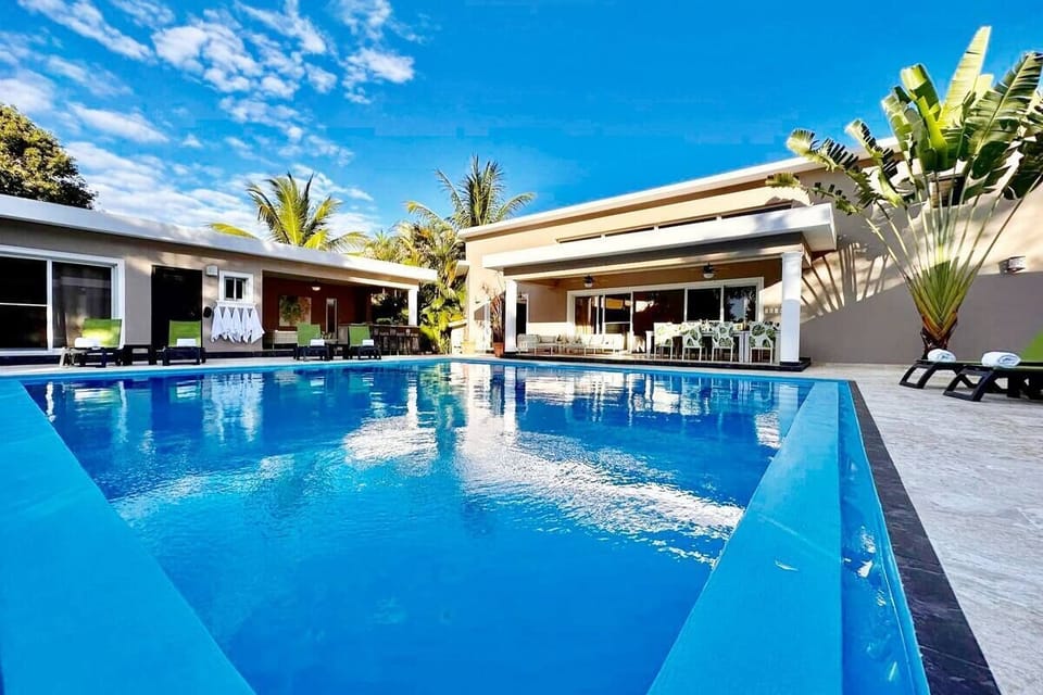 ✨CASA COCO-OASIS✨Ravine, Superior 6 Master @ Casa Linda