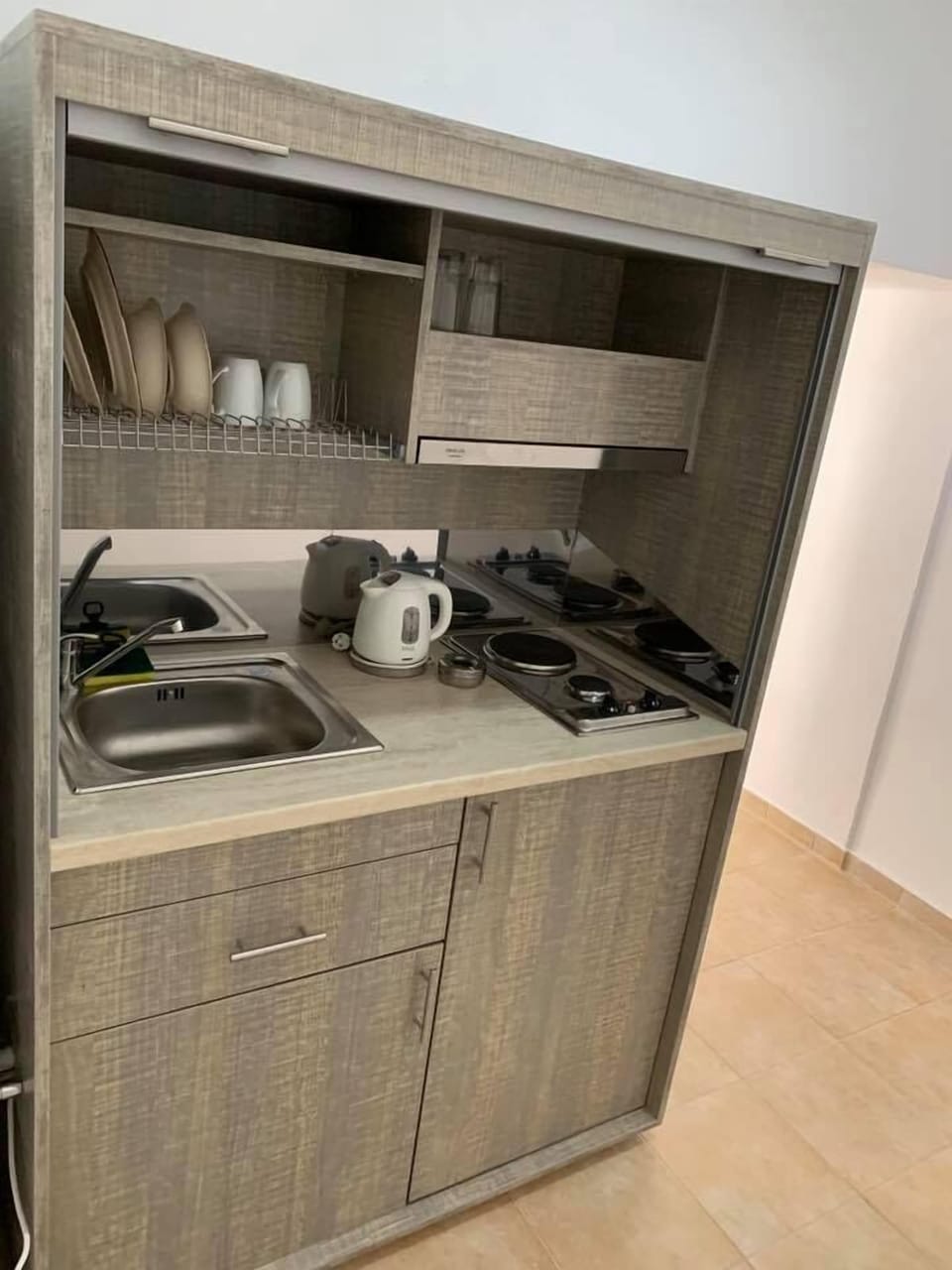 Private kitchenette