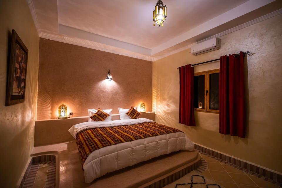 Egyptian cotton sheets, premium bedding, down comforters