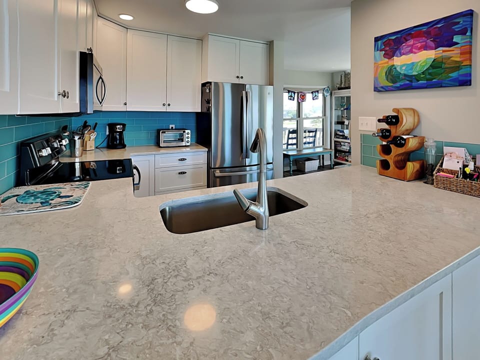Full Size Kitchen