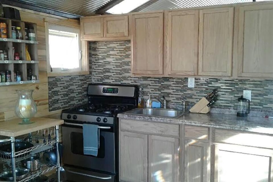 Propane stove, full size kitchen.  